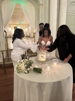 Alaga Equal Rights Having the Couple Cut their Cakes